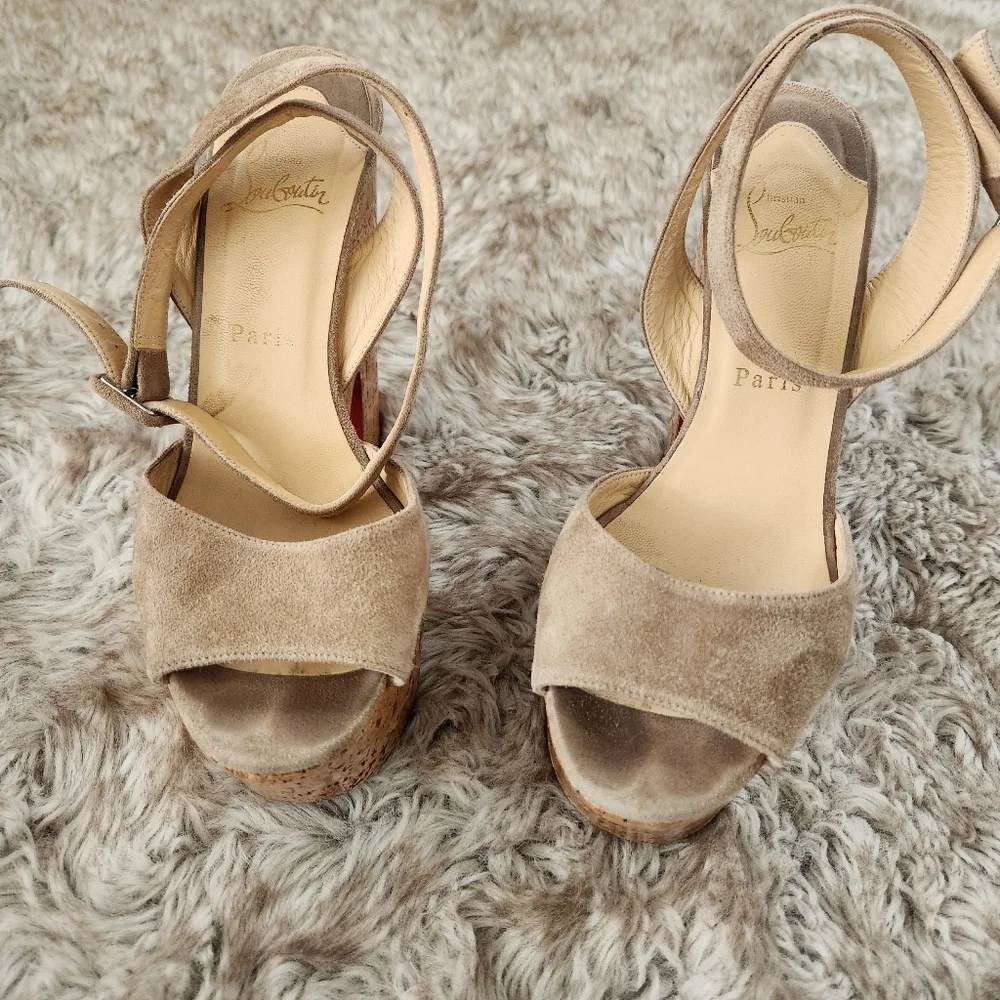 Authentic Christian Louboutin Super Dombasle Sandals In Beige Size IT 39 US‎ 9